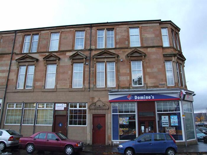 Flat To Rent In Brymner Street, Greenock, PA15