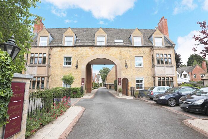 1 Bedroom Apartment For Sale In The Grange, Gloucestershire, GL56