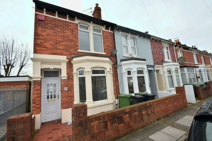 3 Bedroom End Of Terrace House To Rent In Beaulieu Road, North End, Portsmouth, PO2