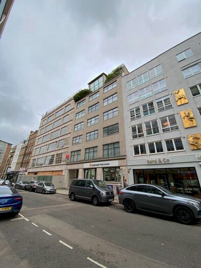 3 Bedroom Flat To Rent In Hatton Garden, London, EC1N