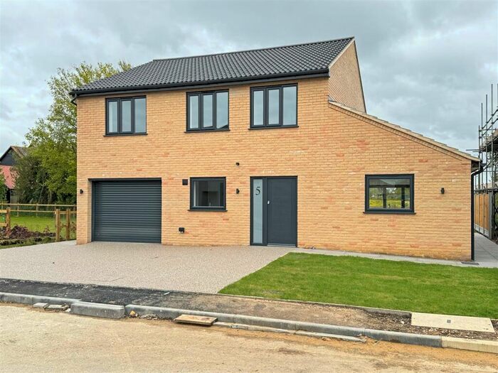 4 Bedroom House For Sale In Russell Drive, Little Thetford, Ely, CB6