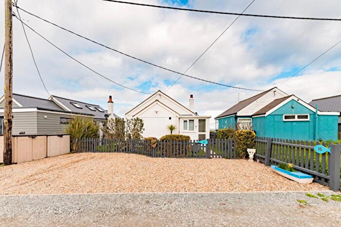 2 Bedroom Detached Bungalow For Sale In Seaview Crescent, Walcott, NR12