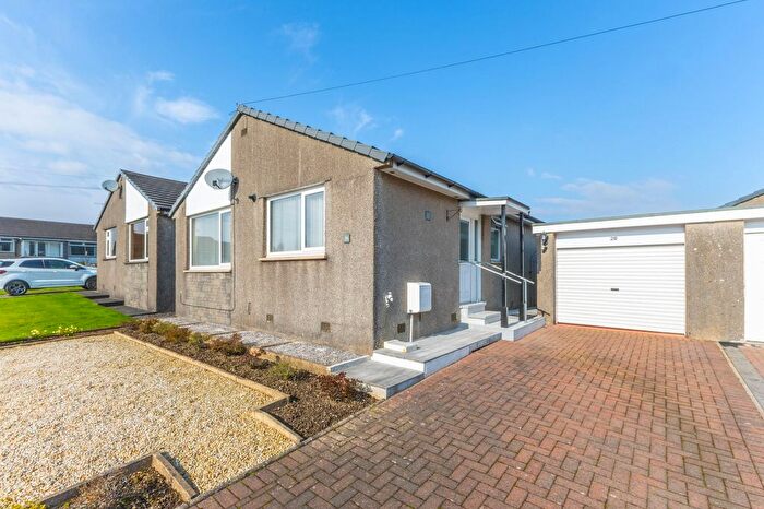 2 Bedroom Detached Bungalow For Sale In Wray Crescent, Kendal, LA9