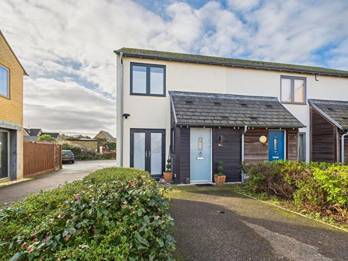 2 Bedroom End Terrace House For Sale In Eastview, Chatham, ME4