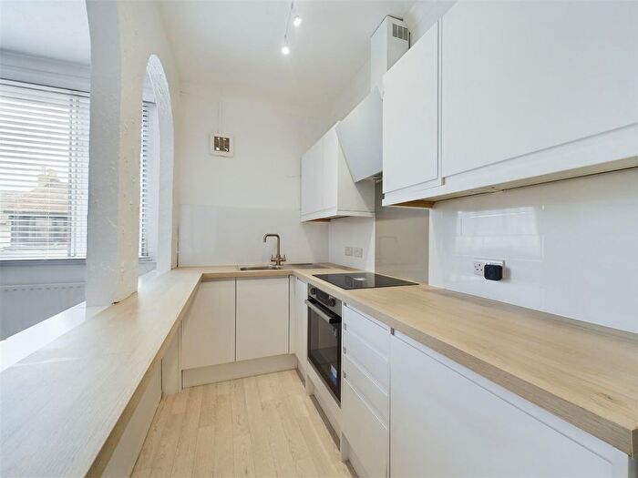1 Bedroom Flat To Rent In Lewes Road, Brighton, BN2