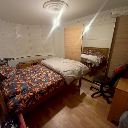 Studio To Rent In Thornhill Gardens, Barking, IG11