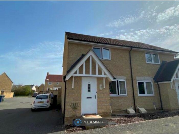 2 Bedroom Semi-Detached House To Rent In Tiger Moth Close, Brockworth, Gloucester, GL3
