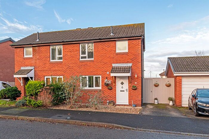 2 Bedroom Semi-Detached House For Sale In Plovers Lane, Helsby, Frodsham, WA6