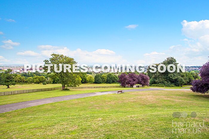 1 Bedroom Flat To Rent In Myddleton Road, Bowes Park, N22