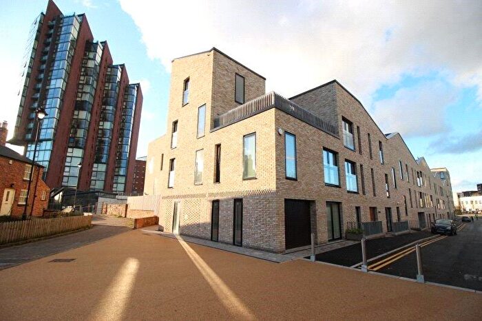 3 Bedroom House To Rent In Spindle Mews, New Islington, Manchester City Centre, M4