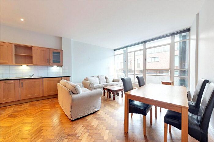 3 Bedroom Apartment For Sale In Bunhill Row, London, EC1Y