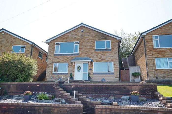 3 Bedroom Detached House For Sale In Fryent Close, Blackrod, Bolton, BL6