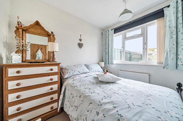 2 Bedroom Bungalow For Sale In Westcliff Road, Portland, DT5