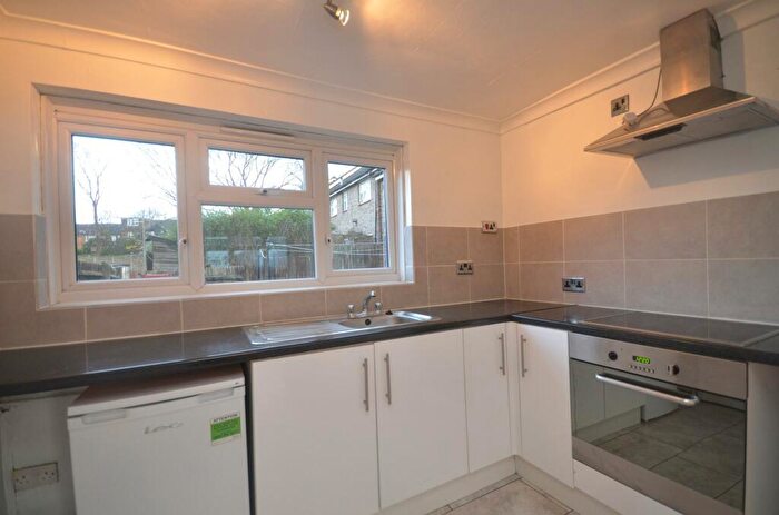 1 Bedroom Flat To Rent In Hermitage Road, Crystal Palace, London, SE19
