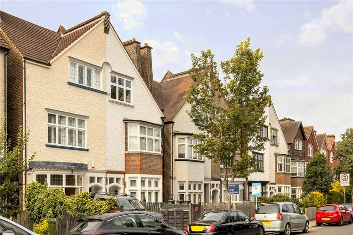 1 Bedroom Flat To Rent In Drewstead Road, London, SW16