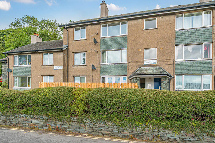 2 Bedroom Apartment For Sale In Orrest Drive Flats, Windermere, Cumbria, LA23