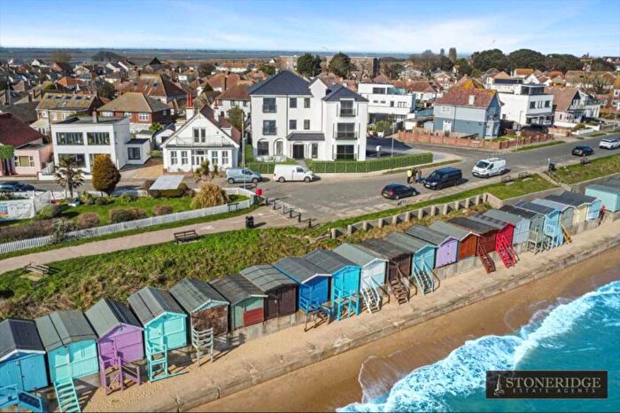 2 Bedroom Apartment For Sale In Cliff Parade, Walton On The Naze, CO14