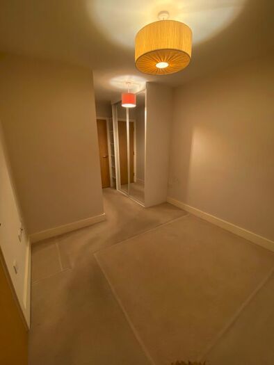 2 Bedroom Flat For Sale In Park Road, Beckenham, BR3