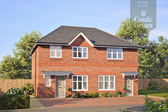 3 Bedroom Semi-Detached House For Sale In Gladstone Way, Hawarden, CH5