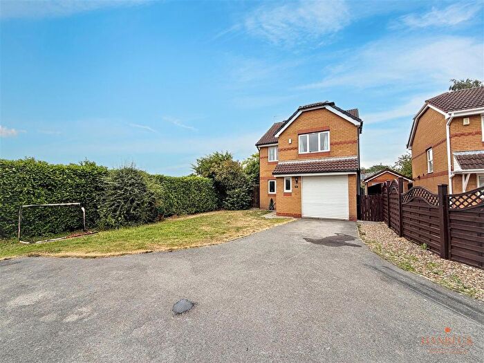 4 Bedroom Detached House For Sale In Hillcrest Drive, Beverley, HU17