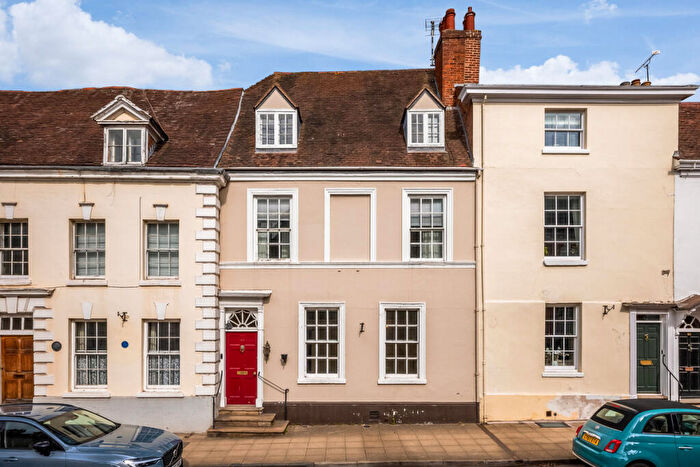 5 Bedroom Town House To Rent In High Street, Warwick, Warwickshire, CV34