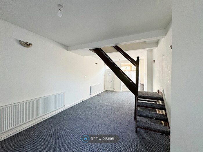 3 Bedroom Terraced House To Rent In Dibble Road, Birmingham, B67