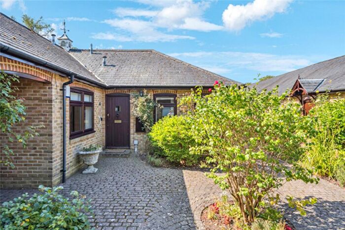 2 Bedroom Bungalow For Sale In Shantock Hall Lane, Bovingdon, Hertfordshire, HP3