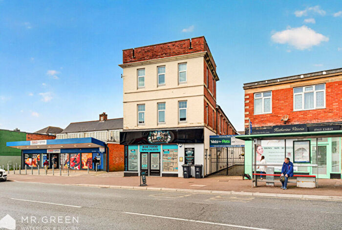 2 Bedroom Maisonette For Sale In Victoria Park Place / Wimborne Road, Bournemouth, BH9