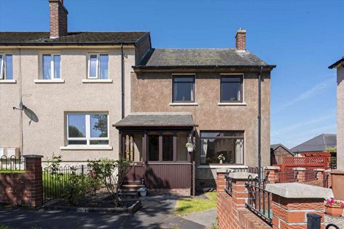 3 Bedroom End Of Terrace House For Sale In Grahamsdyke Street, FK2