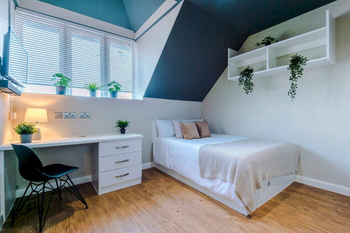 Studio To Rent In Flat, Upper New Walk, Leicester, LE1