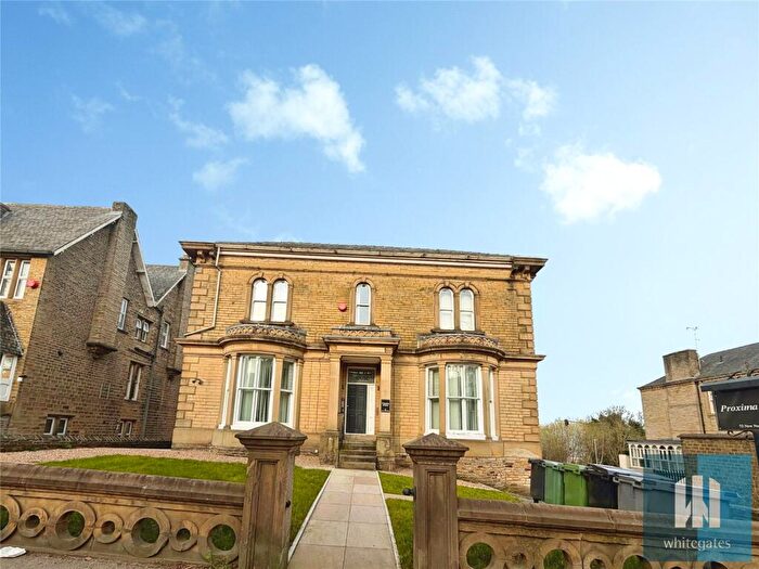 1 Bedroom Apartment To Rent In New North Road, Huddersfield, HD1