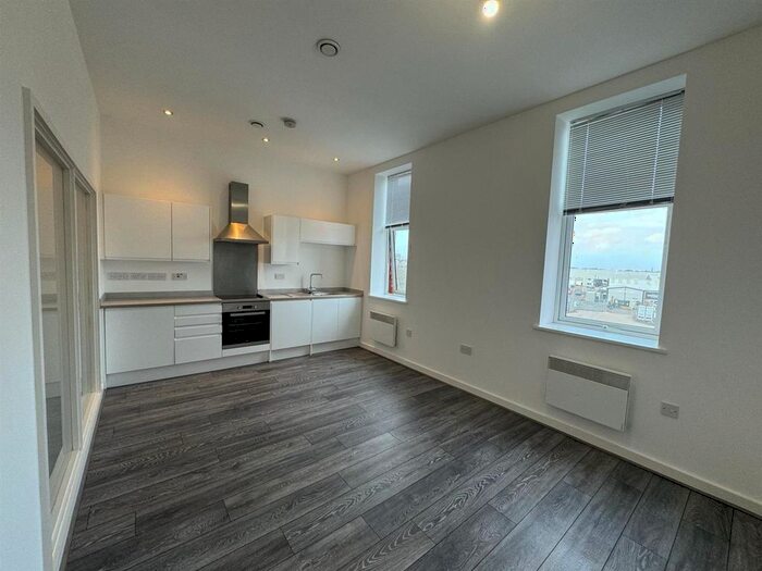 1 Bedroom Flat To Rent In Vicarage Farm Road, Peterborough, PE1