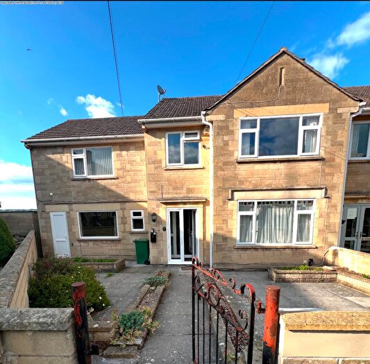 8 Bedroom Semi-Detached House To Rent In Teddington Close, Bath, BA2