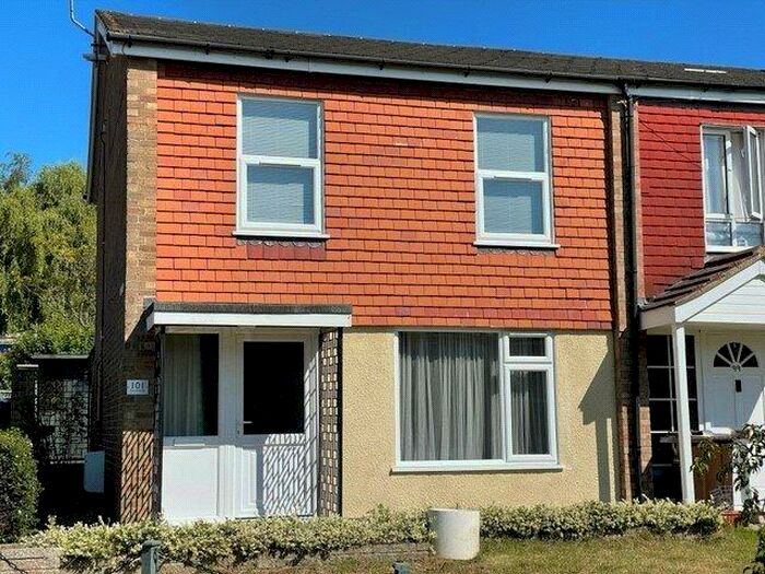 4 Bedroom End Of Terrace House To Rent In The Chantrys, Farnham, Surrey, GU9