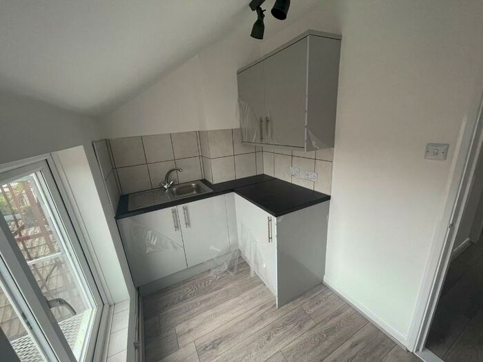 1 Bedroom Flat To Rent In Withipoll Street, Ipswich, Suffolk, IP4