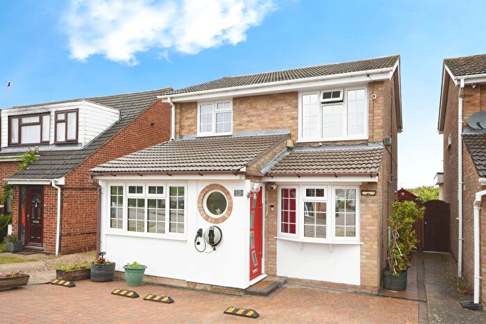 3 Bedroom Detached House For Sale In Broomfield, Silver End, Witham, CM8