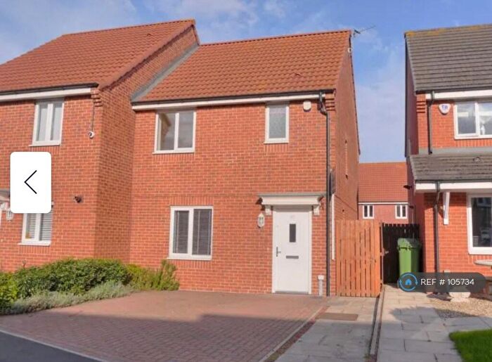 3 Bedroom Semi-Detached House To Rent In Alexandra Chase, Cramlington, NE23