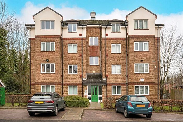 1 Bedroom Flat To Rent In Beacon Gate, Nunhead, SE14