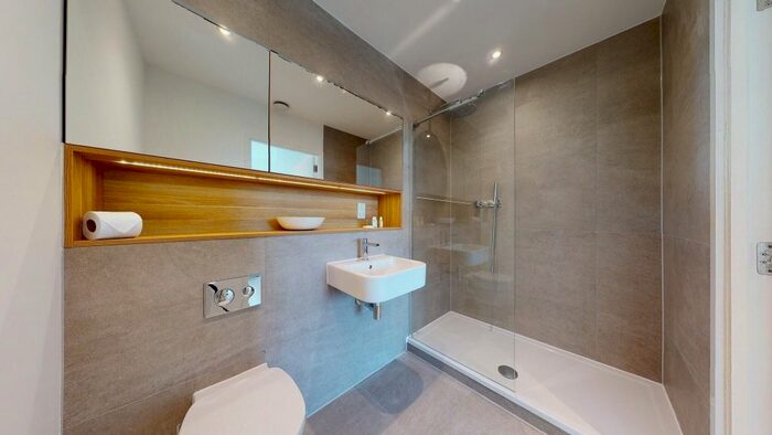 1 Bedroom Flat To Rent In Highgate Hill, London, N19