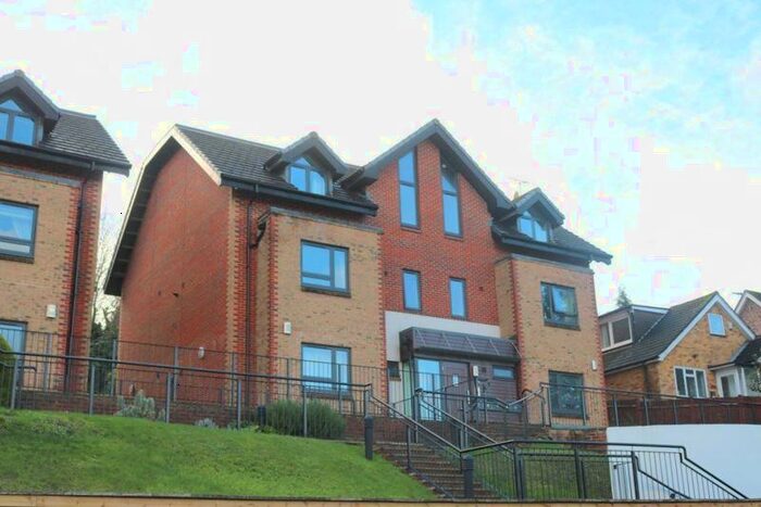 2 Bedroom Apartment To Rent In Kingsmead Road, High Wycombe, HP11