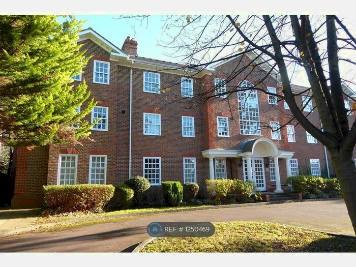 1 Bedroom Flat To Rent In Somersham, Maidenhead SL6