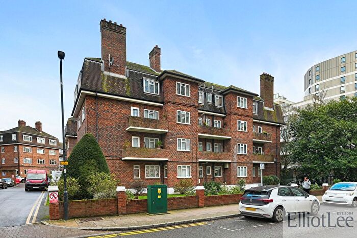 2 Bedroom Flat For Sale In North End Road, Wembley, HA9