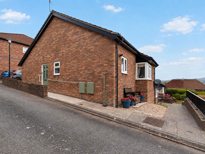 2 Bedroom Detached Bungalow For Sale In Bronrhiw Fach, Caerphilly, CF83