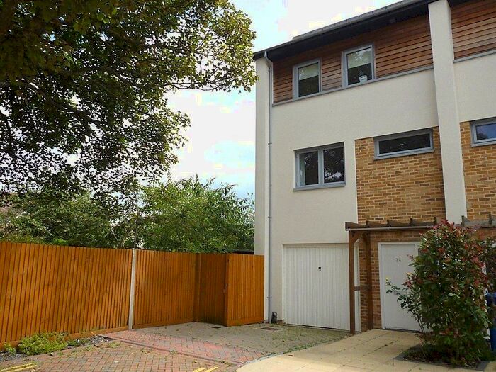 3 Bedroom End Of Terrace House To Rent In Broomhill Way, Poole, Dorset, BH15