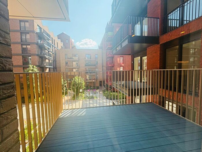 1 Bedroom Flat To Rent In Barnacle House, Poplar Riverside, Hemlock St., London, E14