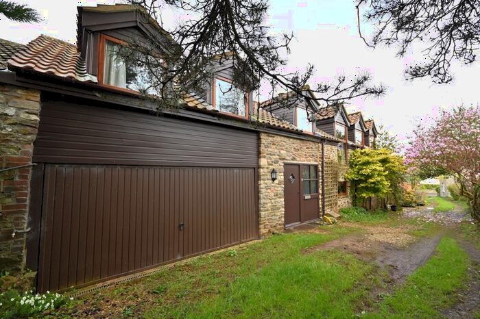 3 Bedroom Property For Sale In Main Street, Farrington Gurney, Bristol, BS39