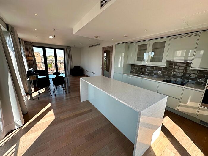 2 Bedroom Flat To Rent In Drapers Yard, Wandsworth, Ram Quarter, London, SW18