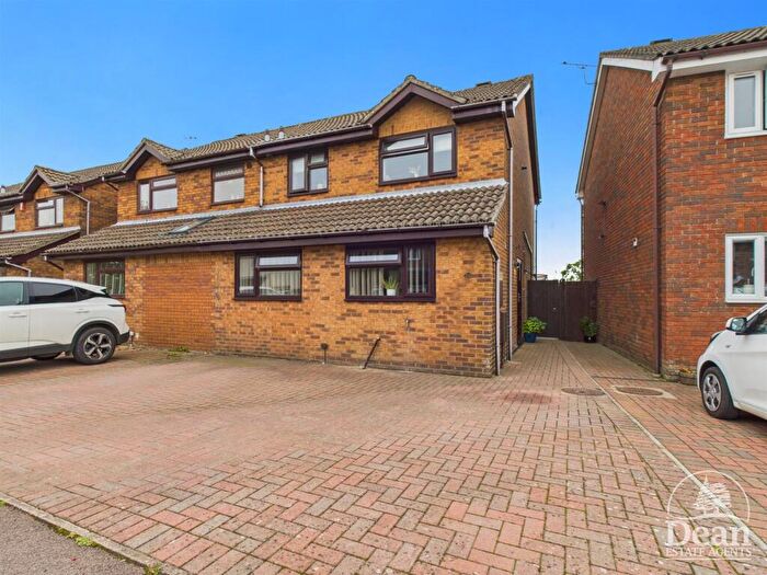 3 Bedroom Semi-Detached House For Sale In The Oak Field, Cinderford, GL14