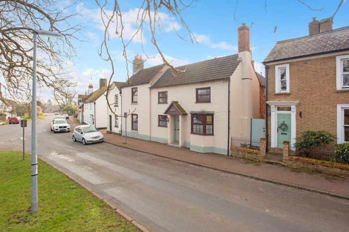 6 Bedroom Semi-Detached House For Sale In Threeways, High Street, Spaldwick, Huntingdon, PE28