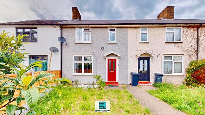3 Bedroom Terraced House For Sale In Woodward Road, Dagenham, RM9